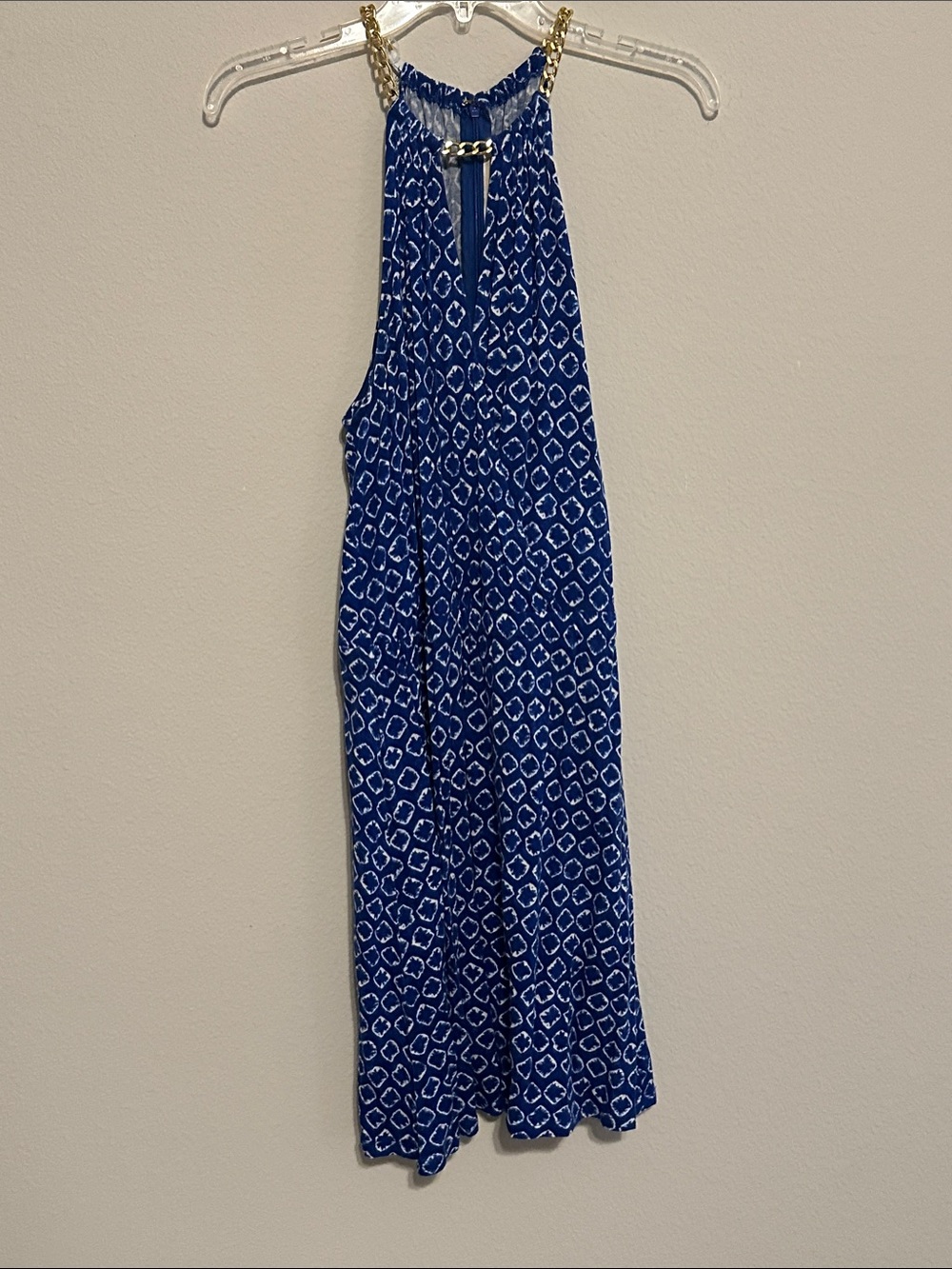 MICHAEL Michael Kors Blue Printed Halter-Neck Dress with Gold Chain detail